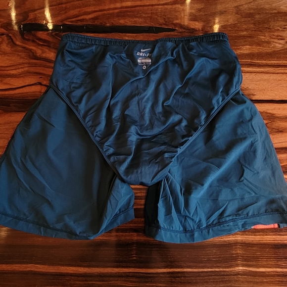 Nike Dri-Fit Running Shorts - 5.5 in 